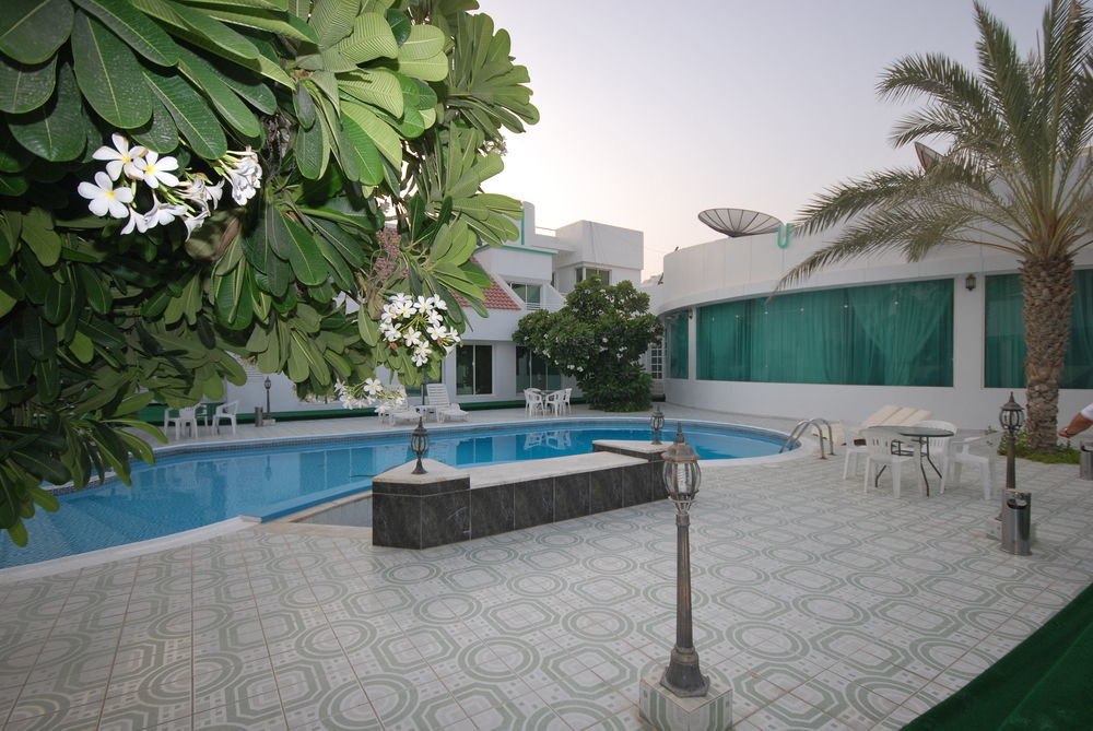 Al Khalidiah Resort Sharjah Exterior photo